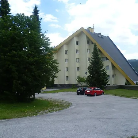 Almet 102 Apartment *
